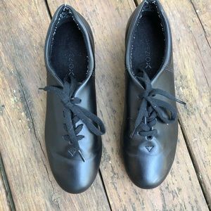 Capezio Tap shoes, women's 8 , like new